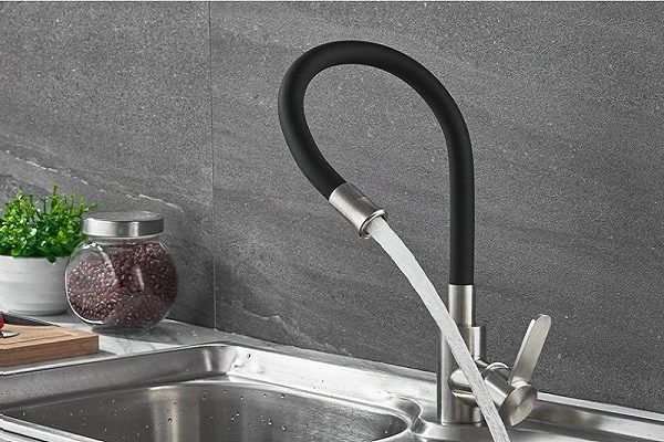 картинка Смеситель Ledeme L74004-2 черный 