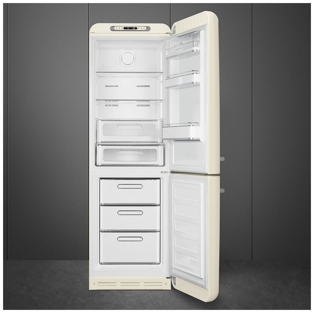 картинка Отдельностоящий холодильник Smeg FAB32RCR5 