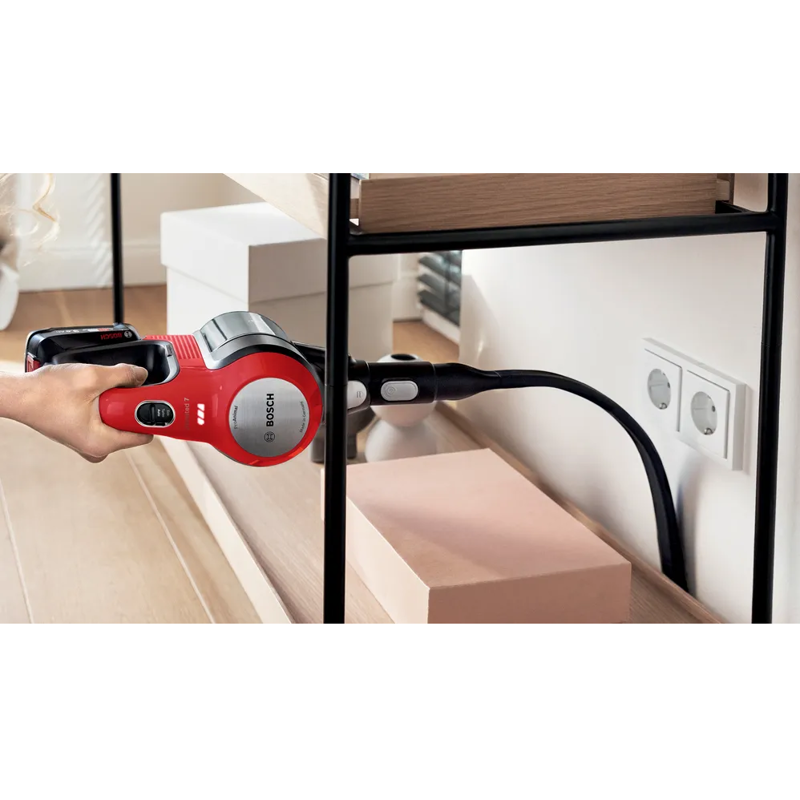 картинка Пылесос вертикальный Bosch BBS711ANM красный 
