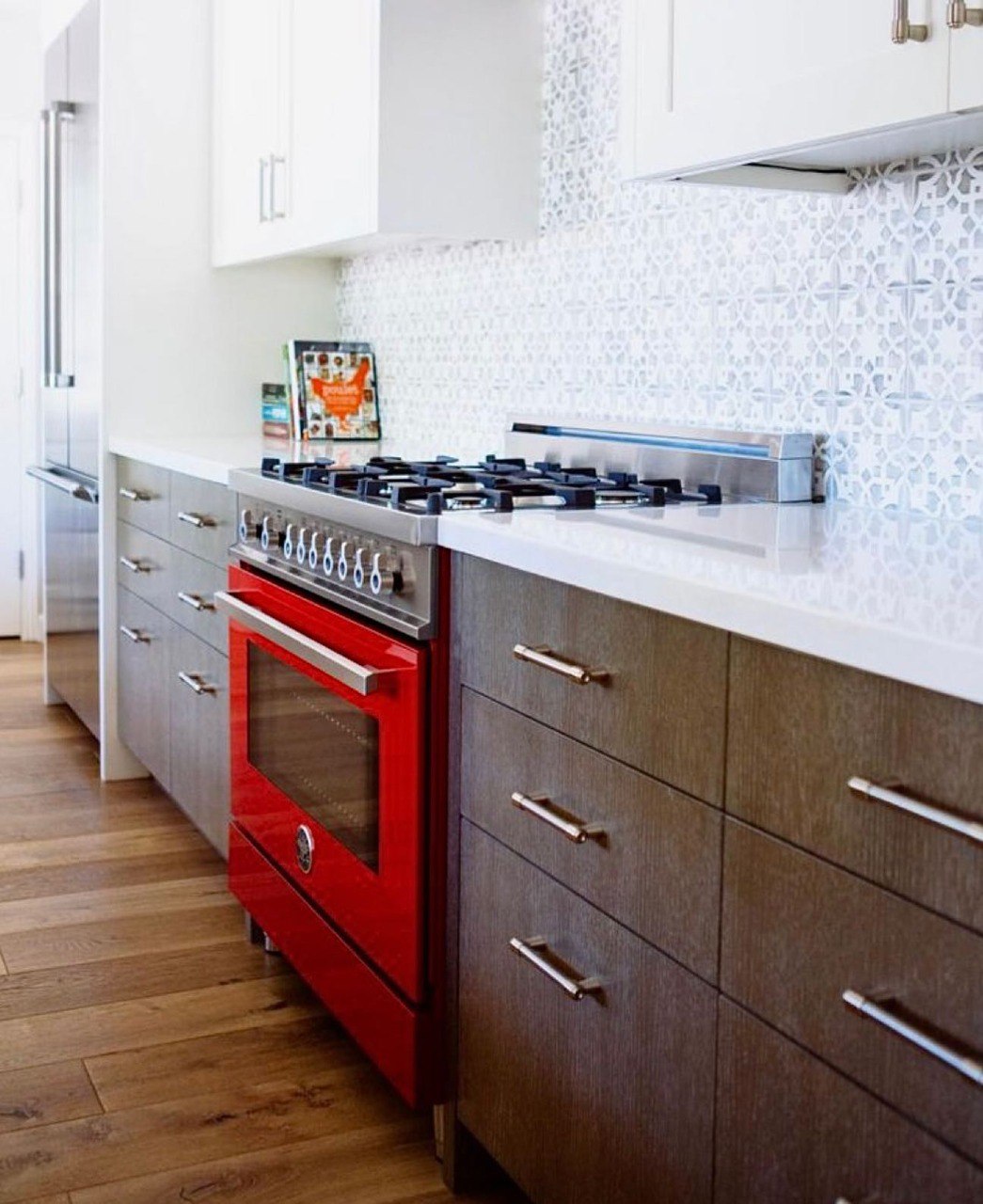 картинка Комбинированная кухонная плита Bertazzoni PRO96L1EROT красная 