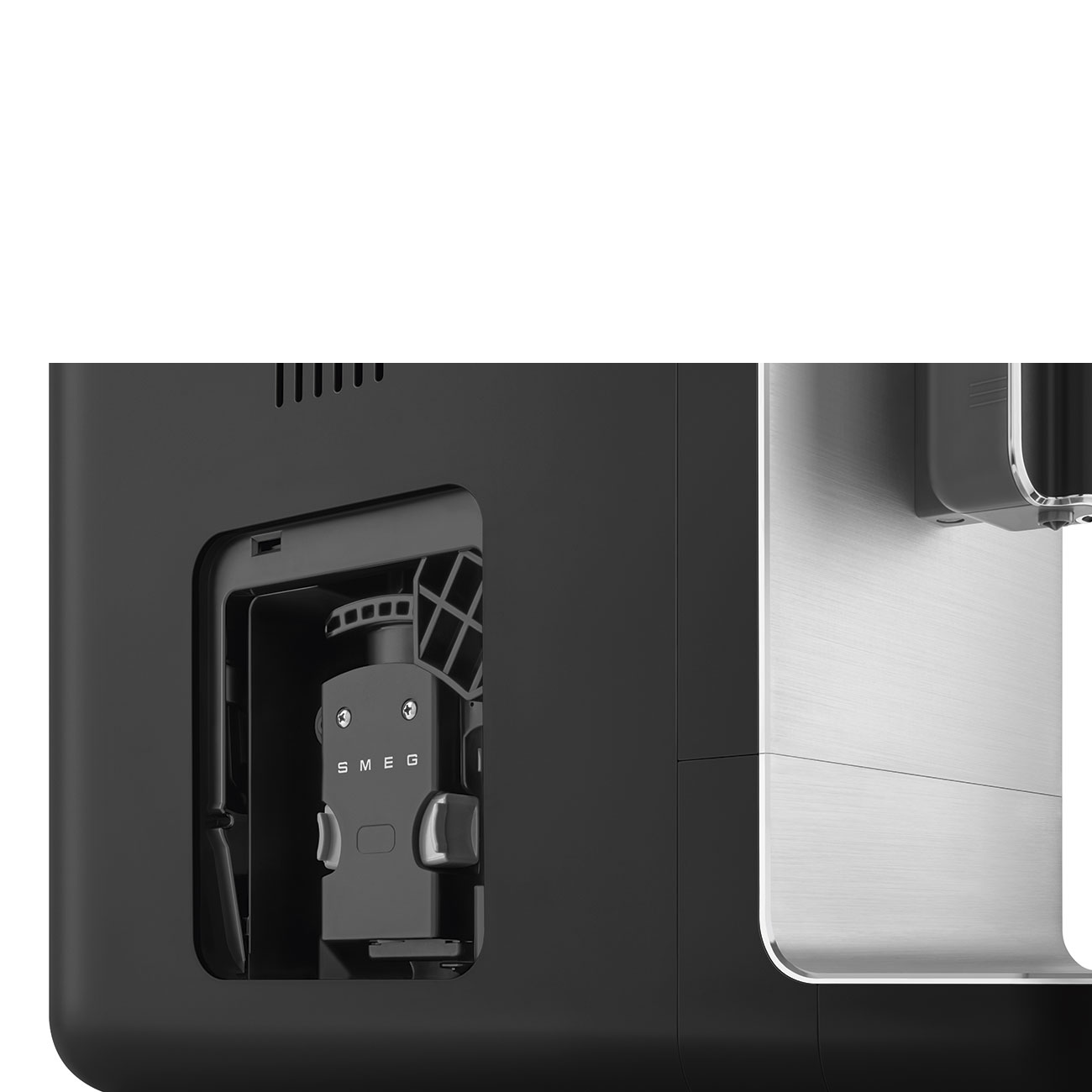 картинка Кофемашина Smeg BCC12BLMEU 