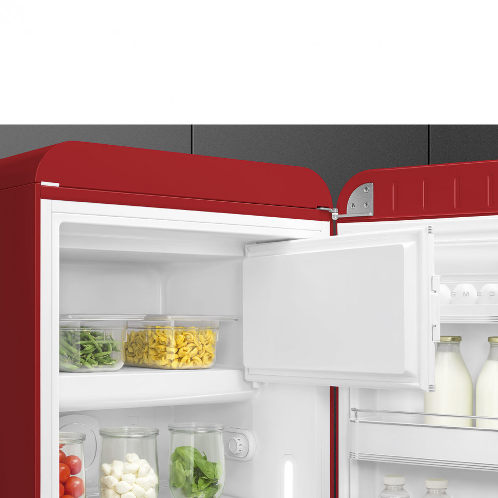 картинка Отдельностоящий холодильник Smeg FAB28RRD6 красный 