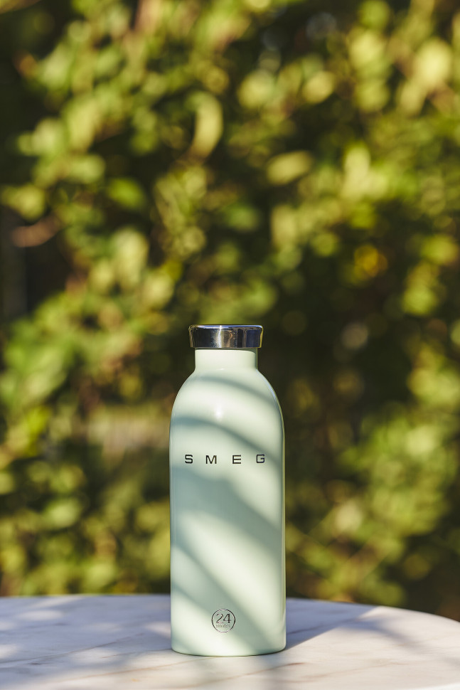 картинка Термическая бутылка Smeg WBF01PG постельный зеленый 