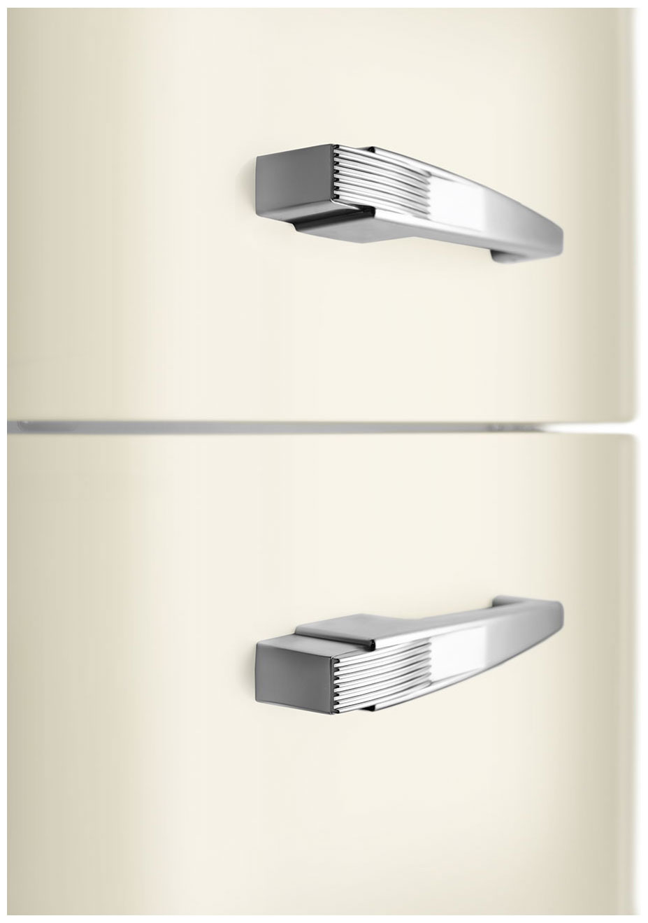 картинка Отдельностоящий холодильник Smeg FAB30RCR5 