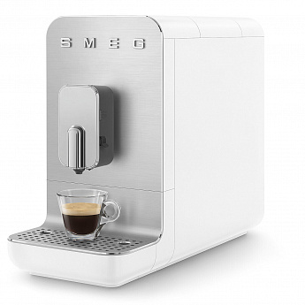 картинка Кофемашина Smeg BCC13WHMEU 