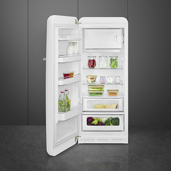 картинка Отдельностоящий холодильник Smeg FAB28LWH6 белый 
