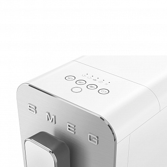 картинка Кофемашина Smeg BCC11WHMEU 