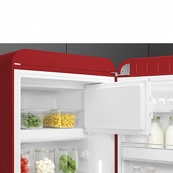 картинка Отдельностоящий холодильник Smeg FAB28RRD6 красный 