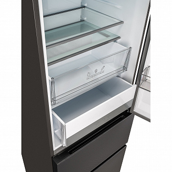 картинка Полувстраиваемый холодильник Delonghi DMFS 19PINF GB MATTEO 