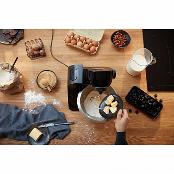 картинка Кухонный комбайн Bosch MUM59N26CB черный 