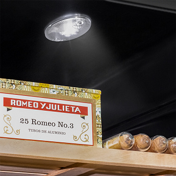 картинка Холодильник для хранения сигар Meyvel MC-70BT 