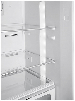 картинка Отдельностоящий холодильник Smeg FAB32RPK5 